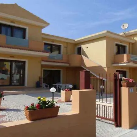 Aparthotel Ibiscus 3*